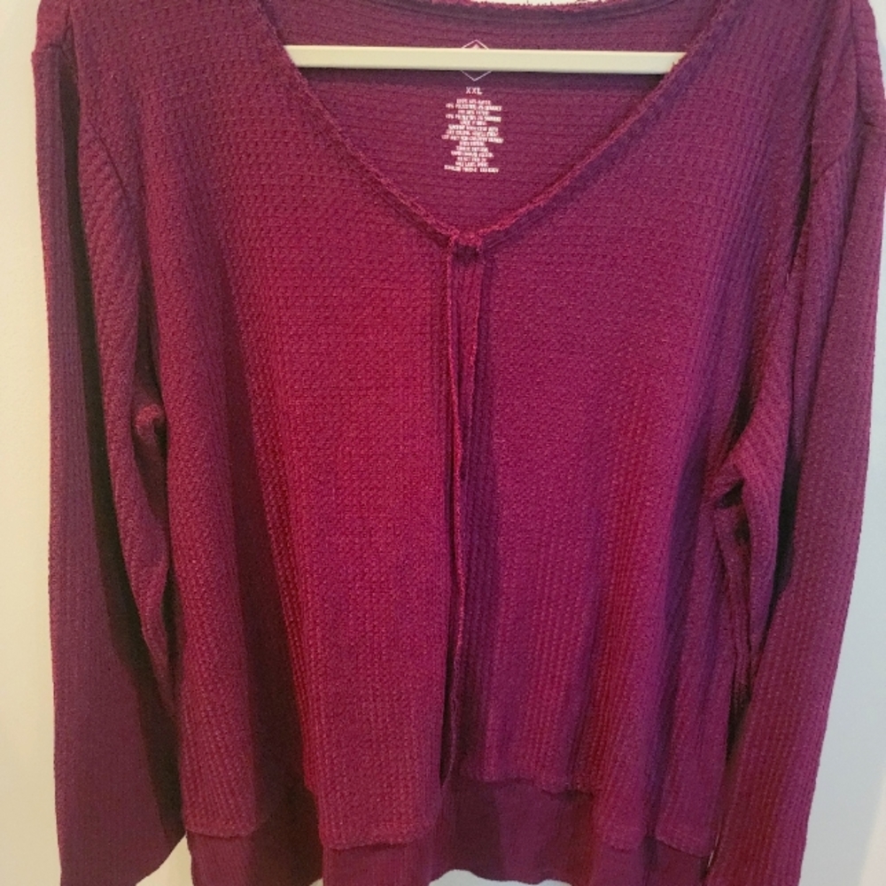 Never worn beautiful waffle knit top! 2X/XXL